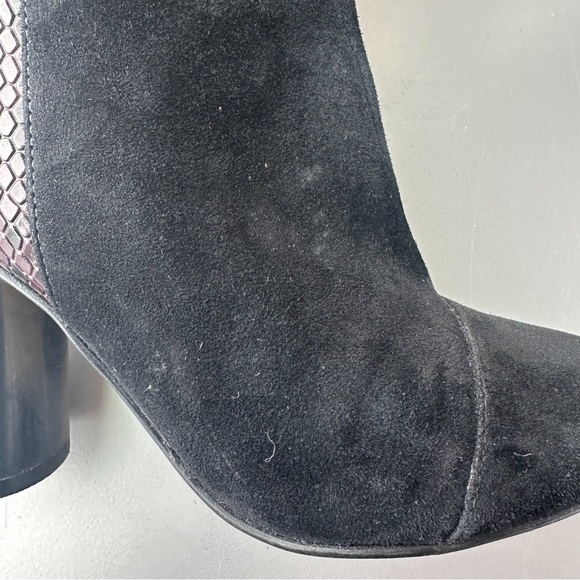 NINE WEST Cheyin Cylinder Heeled Boots - Picture 5 of 7